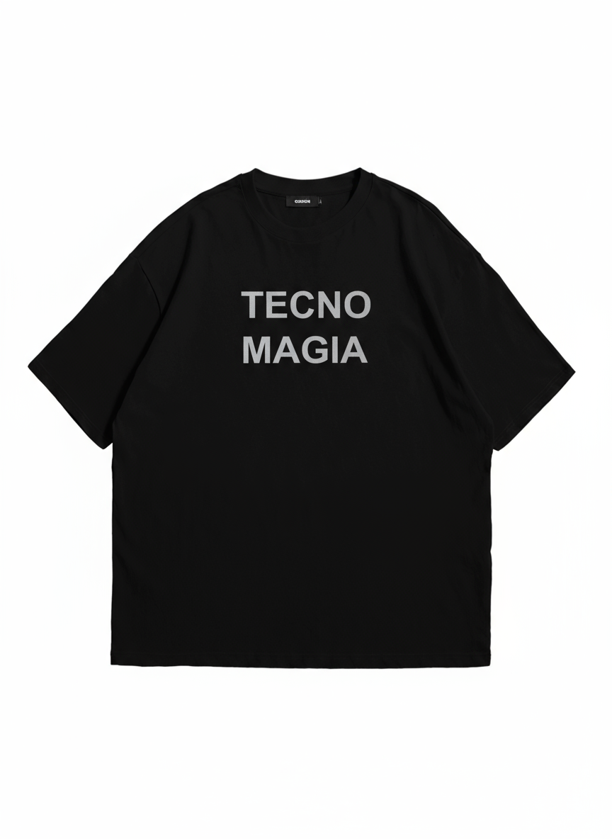 Remera oversized Tecnomagia